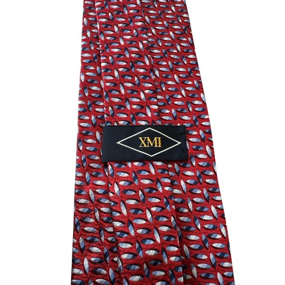 XMI‎ Platinum Necktie Mens 100% Silk Paisley Handmade USA Preppy Designer